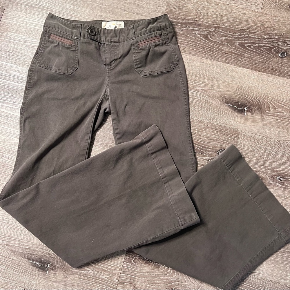 Body by Victoria women’s pants Christie fit size 2 tall olive